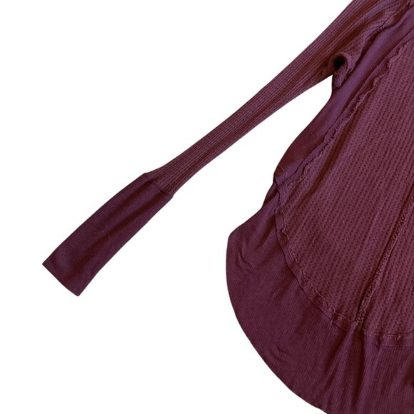 We The Free People Catalina High Low Thermal Long Sleeve Shirt Top Size Small - Picture 9 of 12